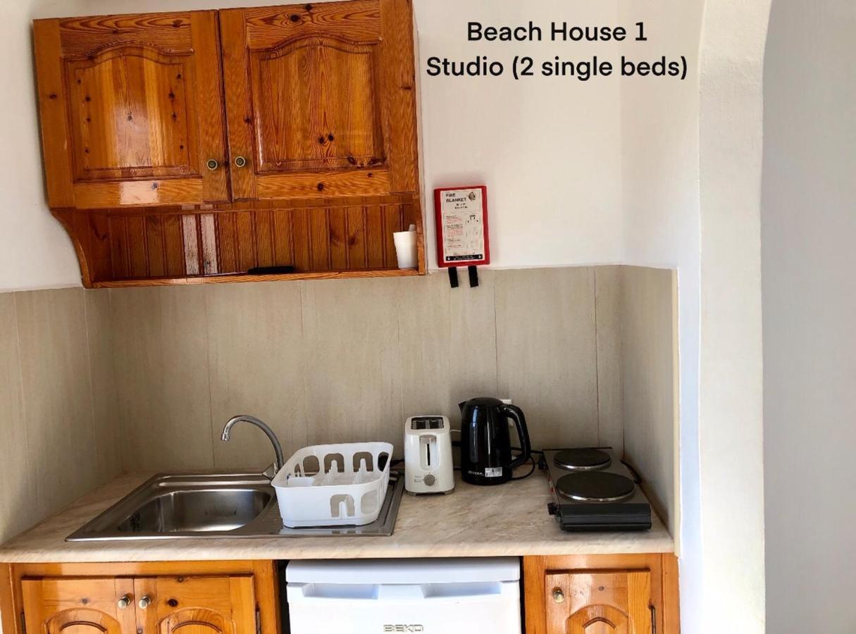 Beach House I&Ii Аликес Екстериор снимка